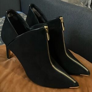 Ted Baker London, Black Millae Suede Ankle Boots with Gold Zipper, Size 8.5